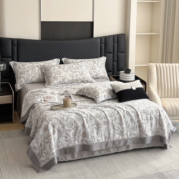 91家纺网 家纺一手货源 找家纺 娇逸家居 2025新款50支印花莱赛尔天丝夏被镂空款花边夏凉被 汐冉