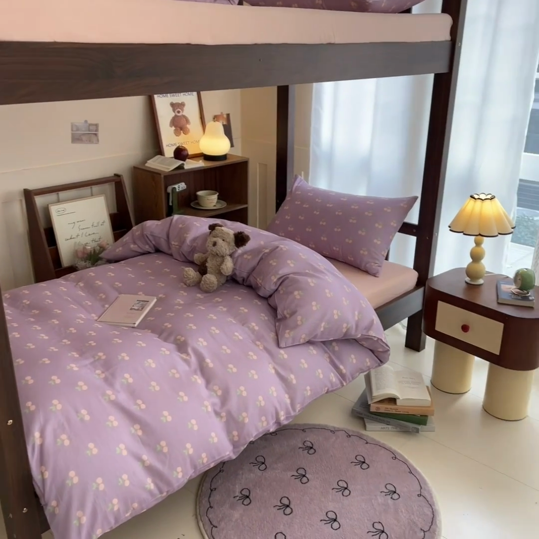 91家纺网 家纺一手货源 找家纺 寻米 2025新款A类全棉双层纱学生三件套 车厘子