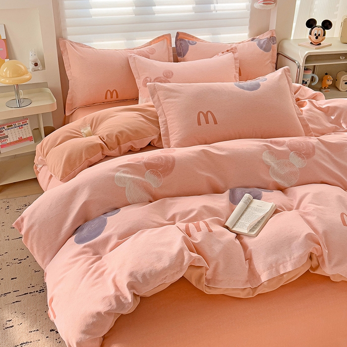 91家纺网 家纺一手货源 找家纺 暖芯优选 2025新款小清新印花全棉磨毛四件套 班尼熊