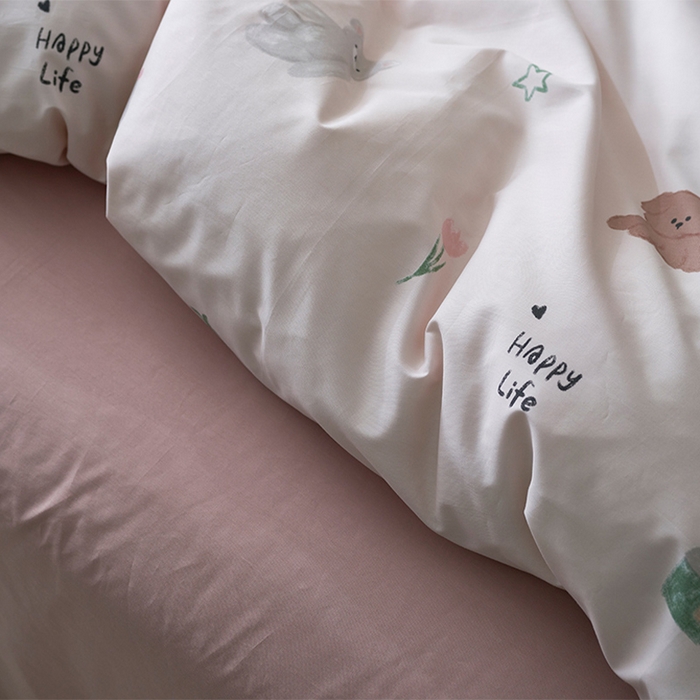 91家纺网 家纺一手货源 找家纺 橙艺家居 2025新款臻品柔棉印花四件套 奇美拉-粉