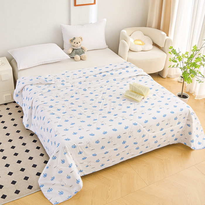 91家纺网 家纺一手货源 找家纺 首爱小清新印花里外全棉夏被纱布夏被纯棉夏被棉花被夏凉被空调被子儿童夏被 蓝小兔