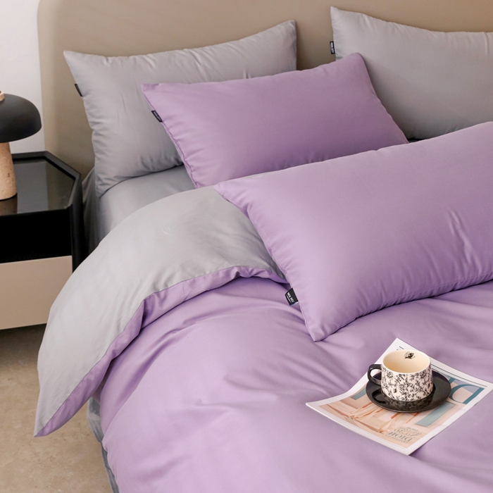 91家纺网 家纺一手货源 找家纺 富馨莱 2025新款60支纯棉纯色双拼四件套 丁香紫+浅灰
