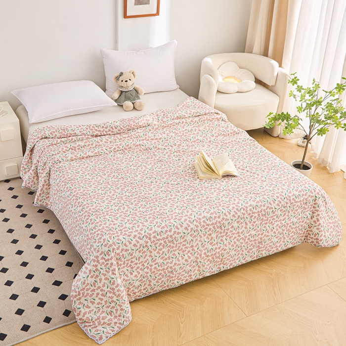 91家纺网 家纺一手货源 找家纺 首爱小清新印花里外全棉夏被纱布夏被纯棉夏被棉花被夏凉被空调被子儿童夏被 春分