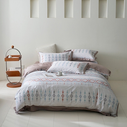 橙艺家居 2025新款臻品柔棉印花四件套 节华