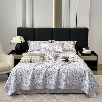 91家纺网 家纺一手货源 找家纺 （总）娇逸家居 2025新款50支印花莱赛尔天丝夏被镂空款花边夏凉被