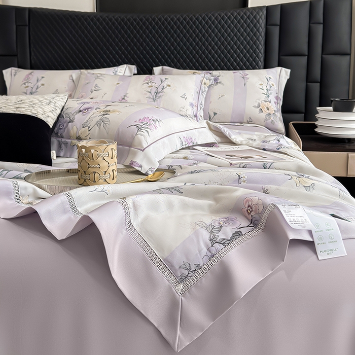 91家纺网 家纺一手货源 找家纺 娇逸家居 2025新款50支印花莱赛尔天丝夏被镂空款花边夏凉被 浅知