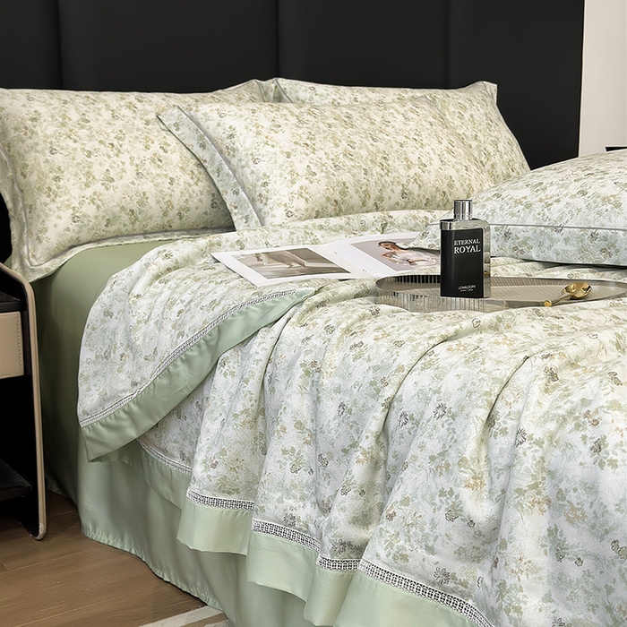 91家纺网 家纺一手货源 找家纺 娇逸家居 2025新款50支印花莱赛尔天丝夏被镂空款花边夏凉被 拾间