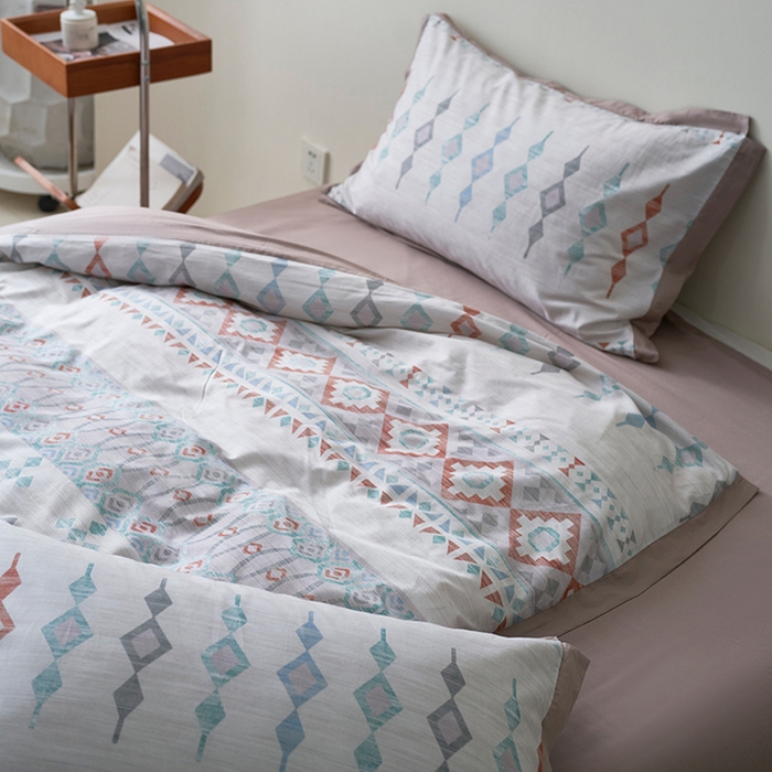 91家纺网 家纺一手货源 找家纺 橙艺家居 2025新款臻品柔棉印花四件套 节华