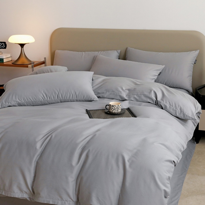 91家纺网 家纺一手货源 找家纺 富馨莱 2025新款60支纯棉纯色双拼四件套 浅灰