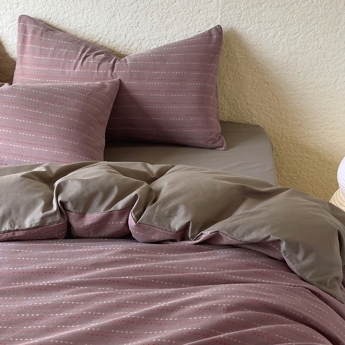 91家纺网 家纺一手货源 找家纺 琪格格纺织 2025新款全棉双层纱色织大提花四件套 时光里-豆沙