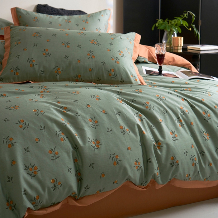 91家纺网 家纺一手货源 找家纺 橙艺家居 2025新款臻品柔棉印花四件套 奈雪-绿