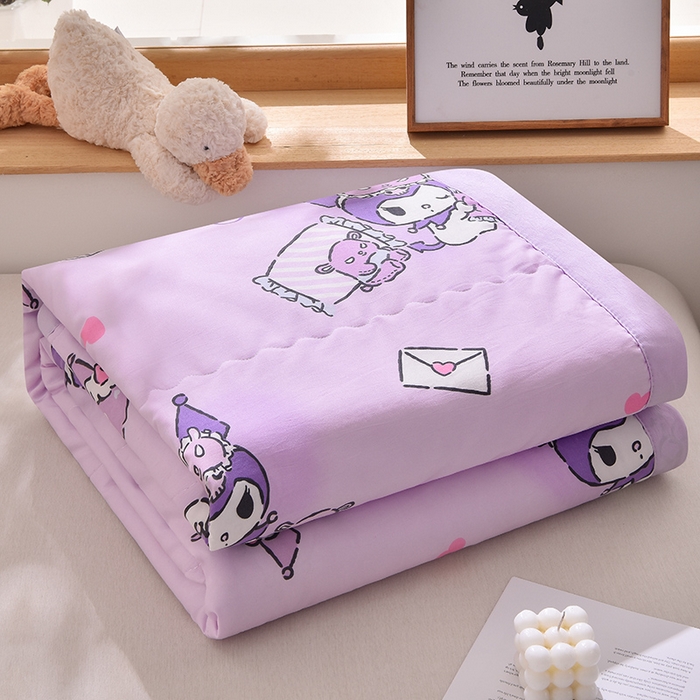 91家纺网 家纺一手货源 找家纺 艾兜坊 2025新款三丽鸥亲肤原棉夏被 信封库洛米