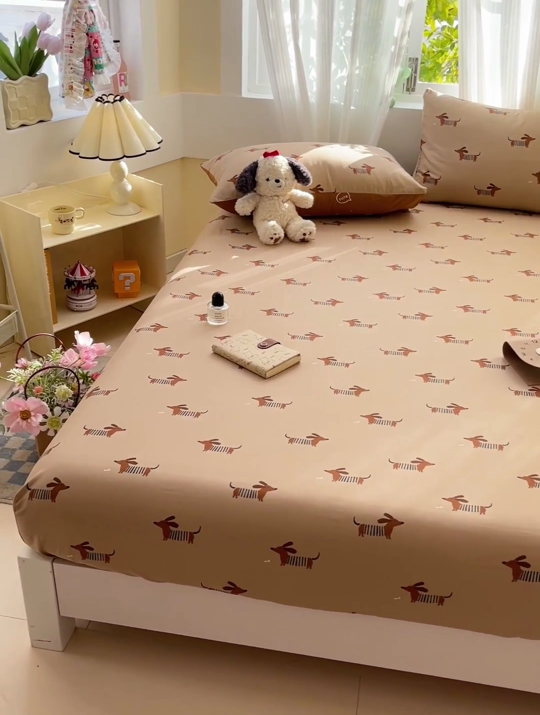 91家纺网 家纺一手货源 找家纺 名兮家居 2025新款13372全棉印花四件套单品系列-单床笠 弹簧狗