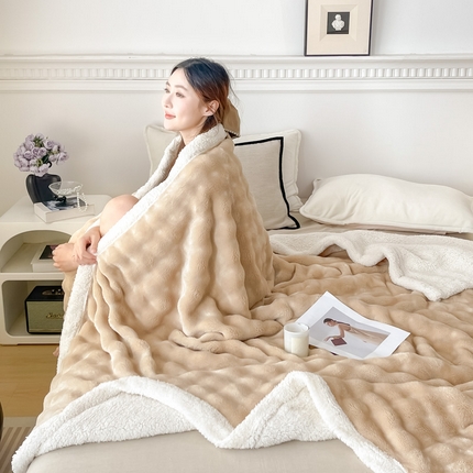 91家纺网 家纺一手货源 找家纺 （总）（买家秀不断货）A类母婴级婴童毯子大泡泡毛毯牛奶绒毛毯子午睡毯珊瑚绒毛毯子羊羔绒毛毯披肩毯子绒毯盖毯