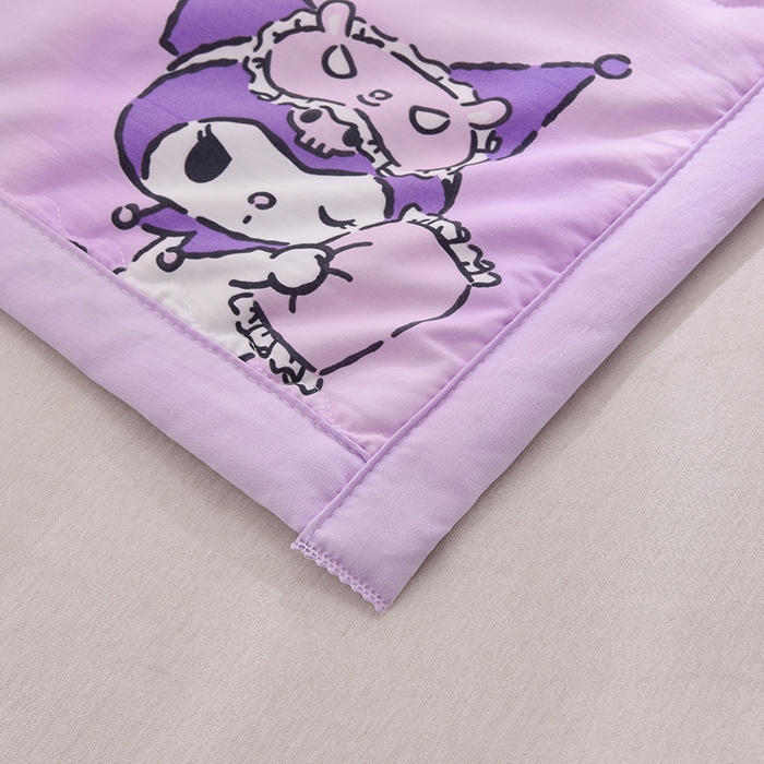 91家纺网 家纺一手货源 找家纺 艾兜坊 2025新款三丽鸥亲肤原棉夏被 信封库洛米