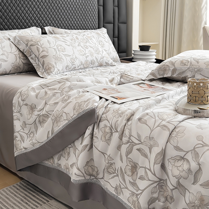 91家纺网 家纺一手货源 找家纺 娇逸家居 2025新款50支印花莱赛尔天丝夏被镂空款花边夏凉被 汐冉