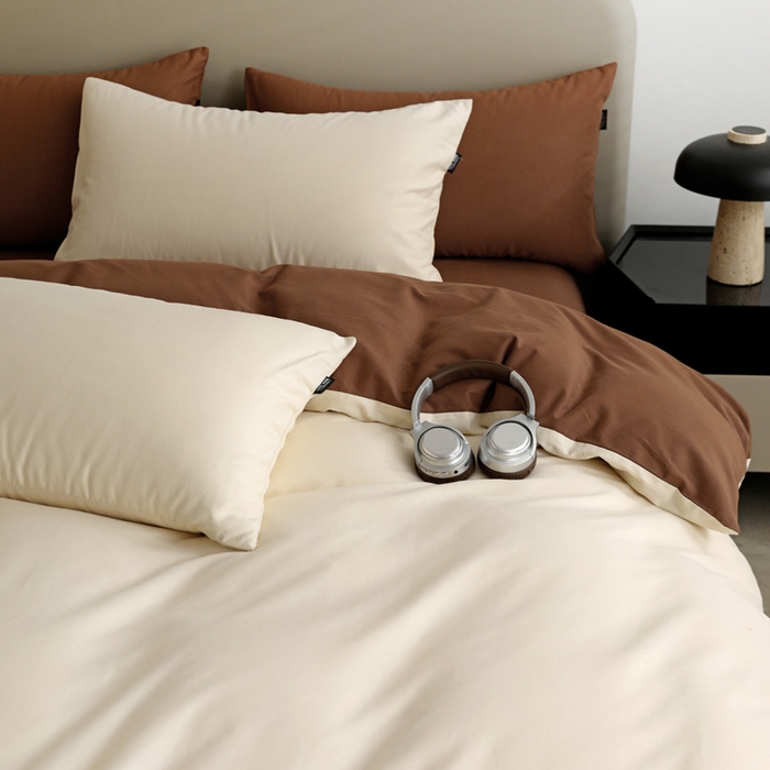 91家纺网 家纺一手货源 找家纺 富馨莱 2025新款60支纯棉纯色双拼四件套 奶白+亚麻咖