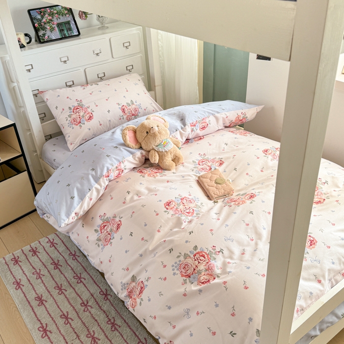 91家纺网 家纺一手货源 找家纺 寻米 2025新款13070全棉水洗棉学生三件套 繁华锦绣