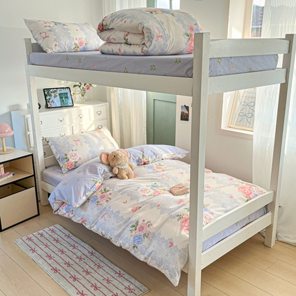 91家纺网 家纺一手货源 找家纺 寻米 2025新款13070全棉水洗棉学生三件套 花涧入梦