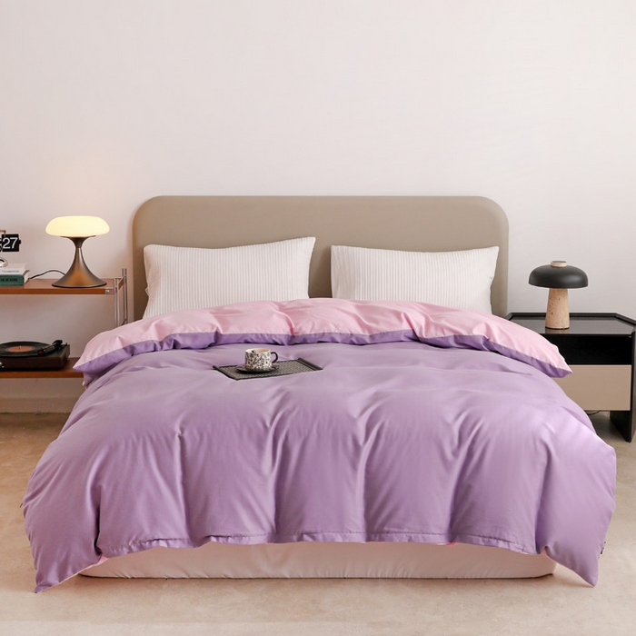 91家纺网 家纺一手货源 找家纺 富馨莱 2025新款60支纯棉纯色双拼四件套 丁香紫+白桃粉