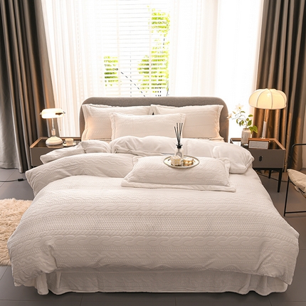 91家纺网 家纺一手货源 找家纺 （总）金喜 2025新款230克AB版雕花牛奶绒加厚四件套-雅风