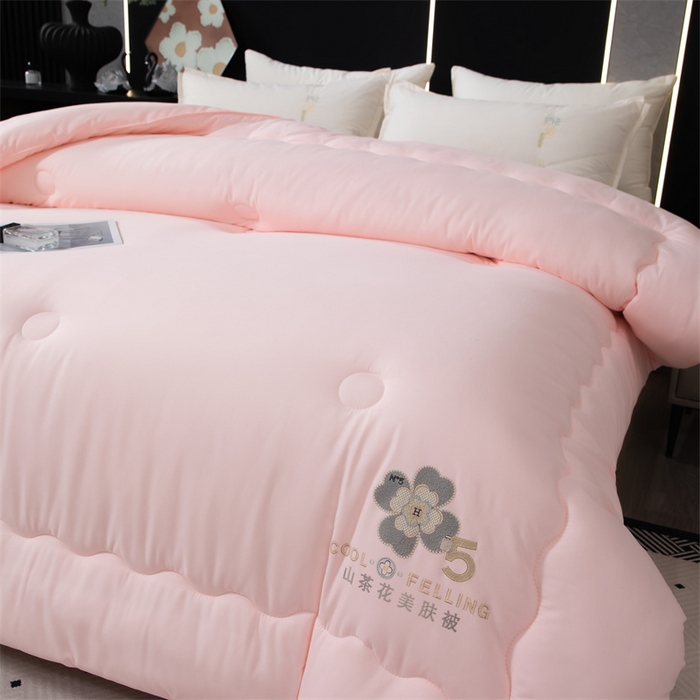 91家纺网 家纺一手货源 找家纺 瑶瑶家居床垫 2025新款山茶花大豆被子被芯 山茶花-粉