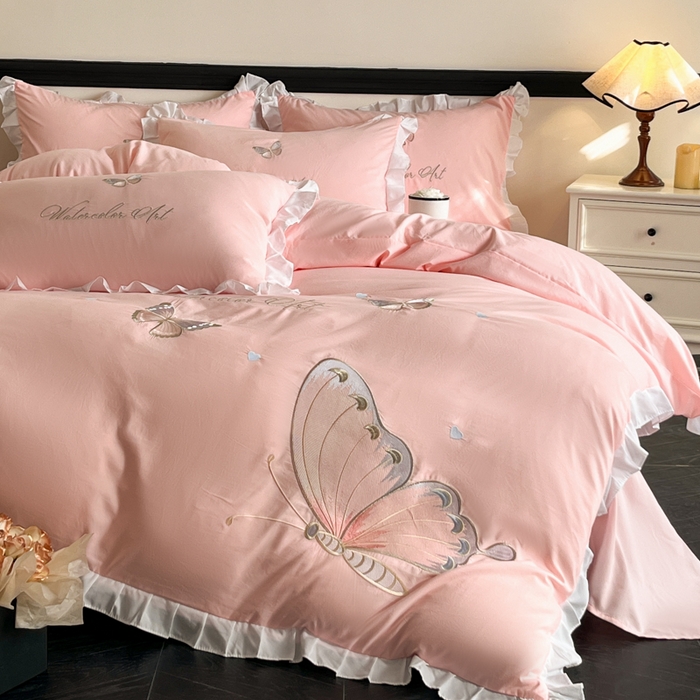 91家纺网 家纺一手货源 找家纺 （总）苏美 2025新款小清新花边水洗棉刺绣四件套