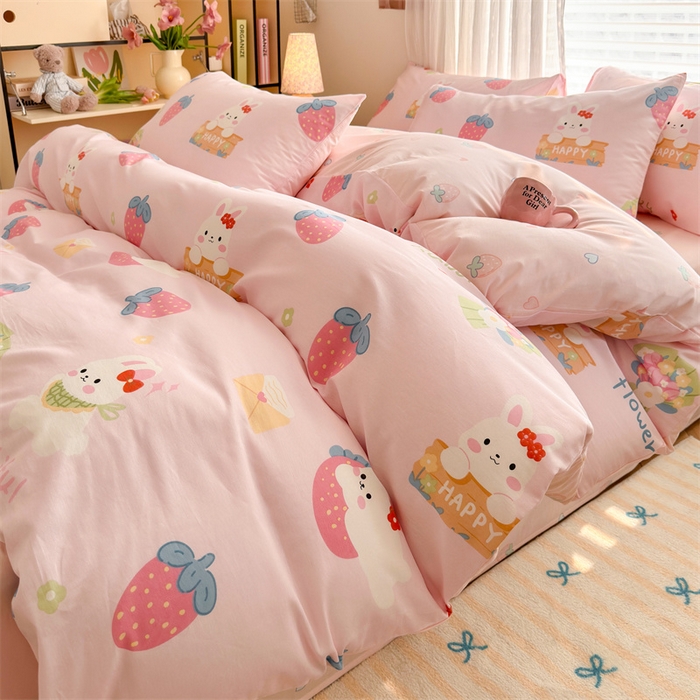 91家纺网 家纺一手货源 找家纺 名兮家居 2025新款12868全棉纯棉四件套 草莓小白兔