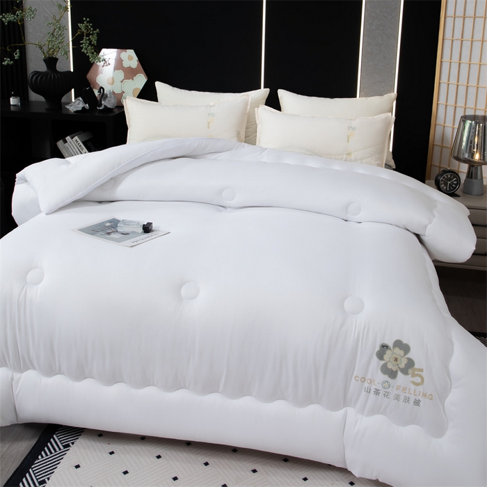 91家纺网 家纺一手货源 找家纺 瑶瑶家居床垫 2025新款山茶花大豆被子被芯 山茶花-白