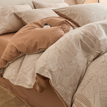 91家纺网 家纺一手货源 找家纺 2025新款全棉三层纱色织大提花四件套系列 满葵-咖