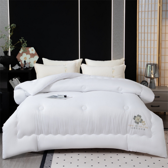 91家纺网 家纺一手货源 找家纺 瑶瑶家居床垫 2025新款山茶花大豆被子被芯 山茶花-白