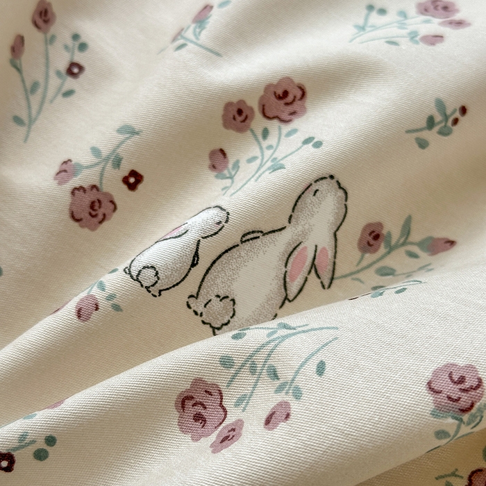 91家纺网 家纺一手货源 找家纺 沐棉家居 2025新款全棉印花四件套 幸福小兔