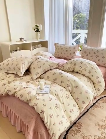 91家纺网 家纺一手货源 找家纺 尚美 2025新款小碎花针织棉床盖四件套 花絮