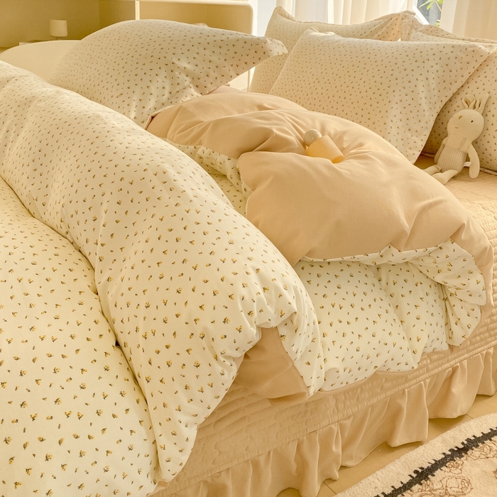 91家纺网 家纺一手货源 找家纺 尚美 2025新款小碎花针织棉床盖四件套 金色年华