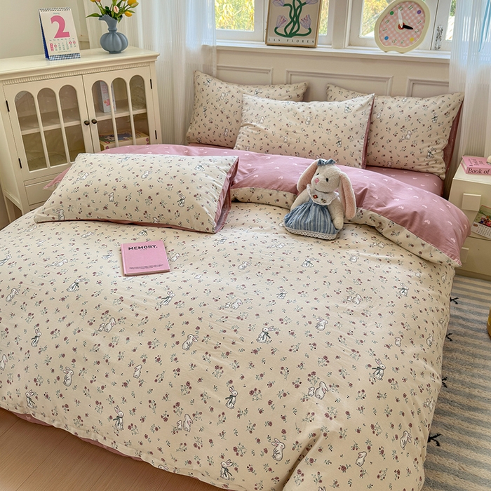 91家纺网 家纺一手货源 找家纺 沐棉家居 2025新款全棉印花四件套 幸福小兔