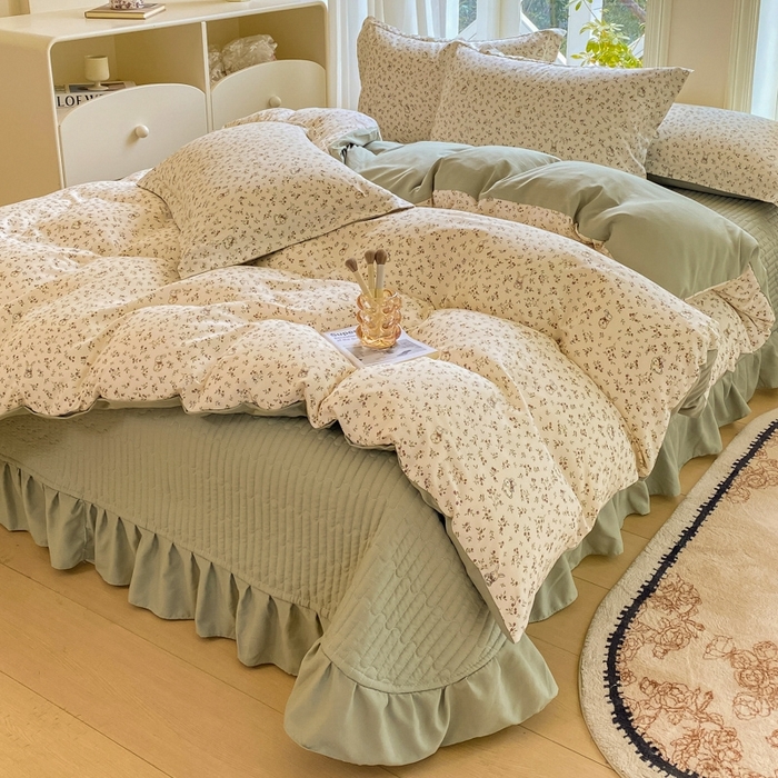 91家纺网 家纺一手货源 找家纺 尚美 2025新款小碎花针织棉床盖四件套 花海