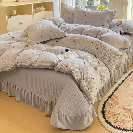 91家纺网 家纺一手货源 找家纺 （总）尚美 2025新款小碎花针织棉床盖四件套