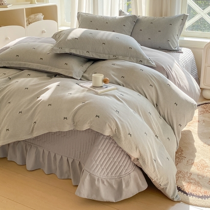 尚美 2025新款小碎花针织棉床盖四件套 黑色蝴蝶结