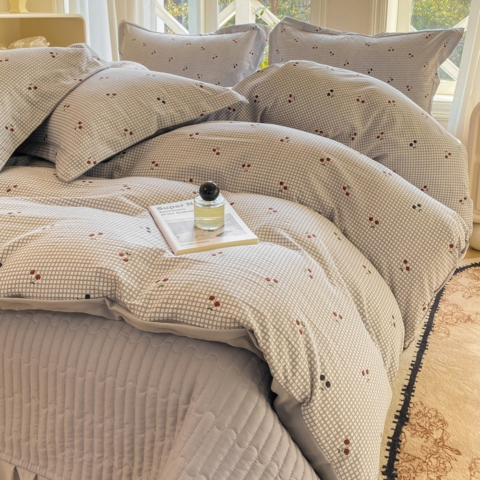 91家纺网 家纺一手货源 找家纺 尚美 2025新款小碎花针织棉床盖四件套 芳华