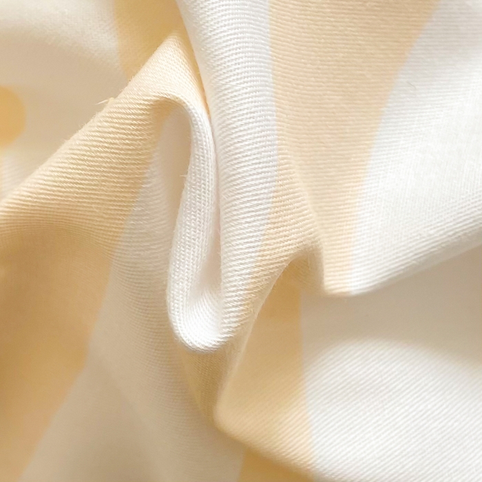 91家纺网 家纺一手货源 找家纺 千朵 2025新款棉加豆豆绒毛毛球边四件套 简单爱