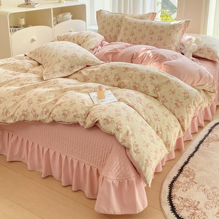 91家纺网 家纺一手货源 找家纺 （总）尚美 2025新款小碎花针织棉床盖四件套