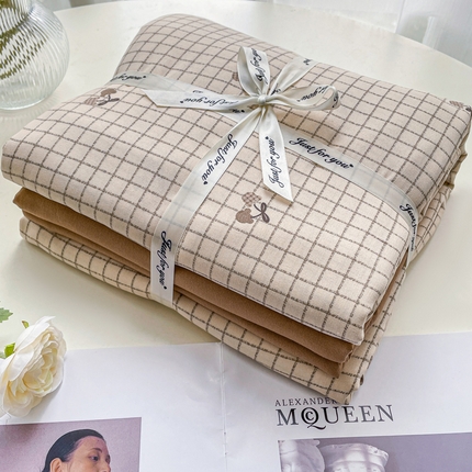 91家纺网 家纺一手货源 找家纺 （总）仟网汇 2025新款有氧针织棉双层纱系列四件套-叠拍