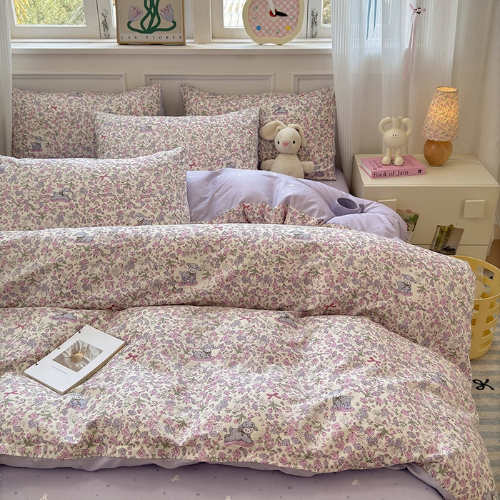 91家纺网 家纺一手货源 找家纺 沐棉家居 2025新款全棉印花四件套 紫花小羊