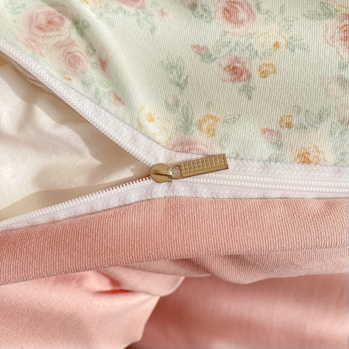 91家纺网 家纺一手货源 找家纺 尚美 2025新款小碎花针织棉床盖四件套 瑰丽多姿