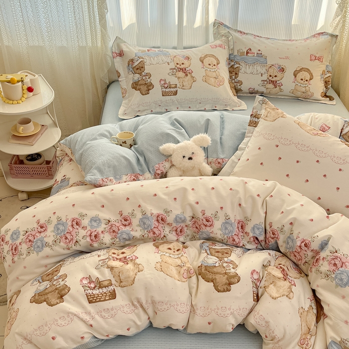 91家纺网 家纺一手货源 找家纺 涵宸家纺 2025新款全棉印花四件套 A萝莉熊