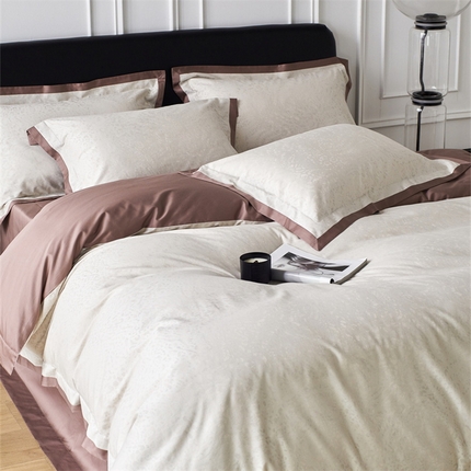 91家纺网 家纺一手货源 找家纺 由丽家纺 2025新款高奢色织提花四件套-豹纹【控价标准券后450起】 豹纹场景一