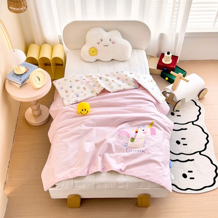 91家纺网 家纺一手货源 找家纺 （总）御棉坊 2025新款A类40支绣花款儿童滚边夏被