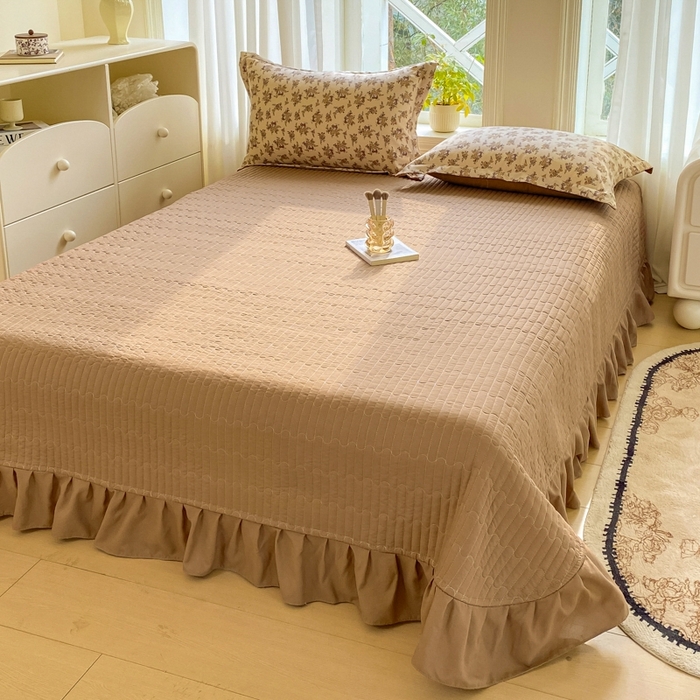 91家纺网 家纺一手货源 找家纺 尚美 2025新款小碎花针织棉床盖四件套 复古情