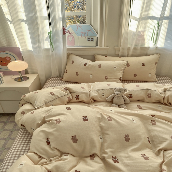 91家纺网 家纺一手货源 找家纺 沐棉家居 2025新款全棉双层纱四件套 小熊一家