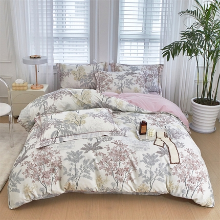 91家纺网 家纺一手货源 找家纺 （总）曼秀琳 2025新款铂金棉数码印花四件套(全棉133*76)